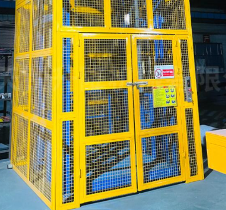 龙山货梯可以安装在室外吗